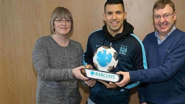 Sergio Agüero fue premiado como el mejor jugador del mes en la liga inglesa