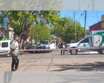 Un carnicero apuñaló a su pollero en Merlo tras una discusión por dinero