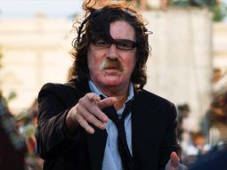 charly garcia recibio el alta: esta en su casa con amigos charly garcia recibio el alta: esta en su casa con amigos