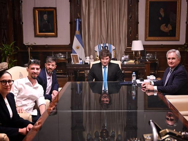 Javier Milei recibió en Casa Rosada a dos de los argentinos que fueron rehenes de Hamas