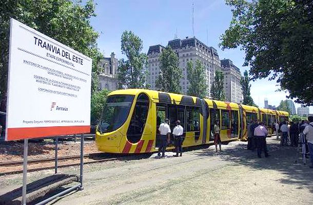 Tranvía del este