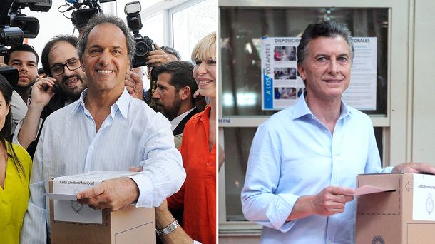 Antes del mediodía, Scioli y Macri ya habían votado en el histórico balotaje