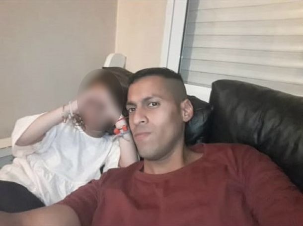 Un policía se pegó un tiro en el baño de un cine y lucha por su vida