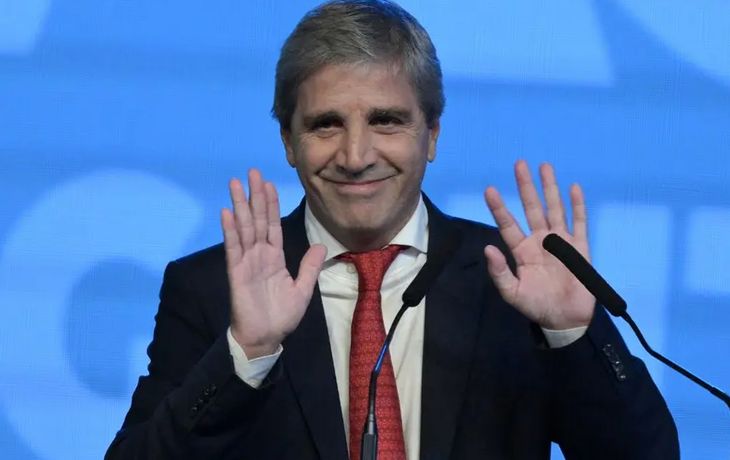 Ministro Luis Caputo.