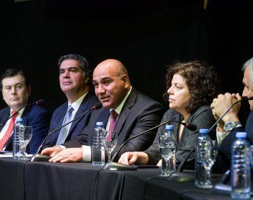 Enérgico repudio de gobernadores del Norte Grande al atentado a Cristina
