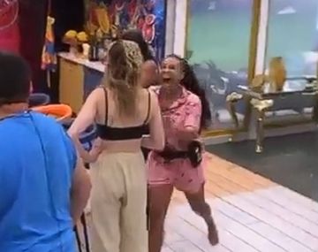 Escándalo en Gran Hermano Brasil: expulsaron a una jugadora tras fuerte agresión a una compañera