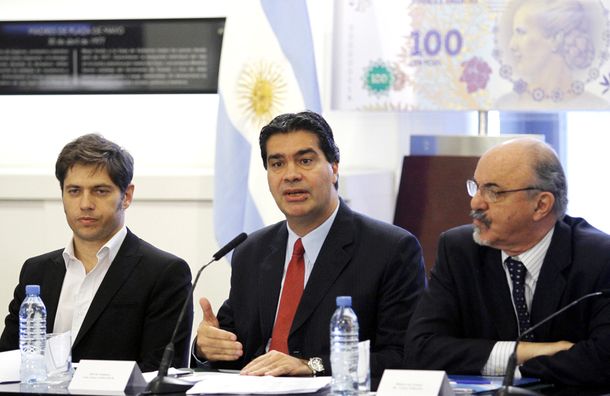 Capitanich transmite metas de productividad a gremios