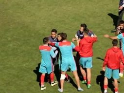 Fragapane y Vicente tuvieron que ser separados