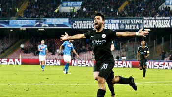 ¿quien se quedo con la camiseta con la que el kun agüero entro en la historia? ¿quien se quedo con la camiseta con la que el kun agüero entro en la historia?