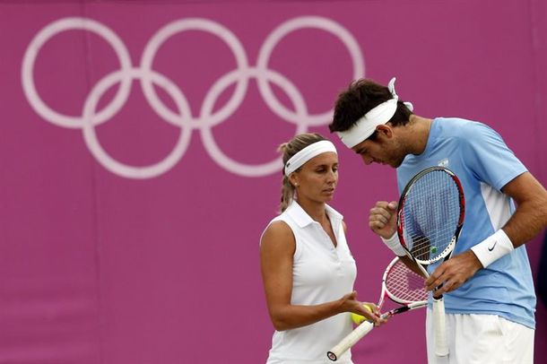Del Potro y Dulko arrancaron ganando en el dobles mixto