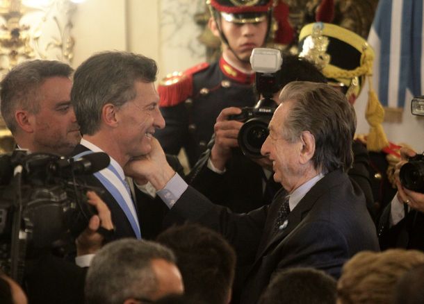 Los movimientos de la offshore Fleg Trading comprometen más a Macri