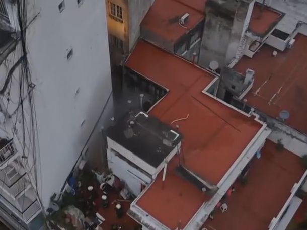 Fatal incendio en Villa Crespo: un jubilado murió dentro de su departamento