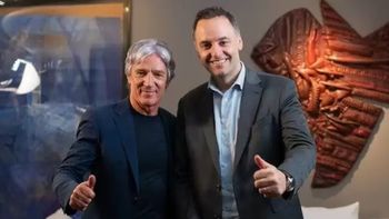 &nbsp;Sos irrespetuoso: Toti Pasman cruzó al compañero de viajes de Manuel Adorni que trabaja en la TV del Estado