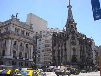 Gobierno estableció la expropiación del edificio de Confitería del Molino