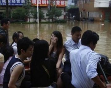 Al menos 40 desaparecidos por una avalancha en China