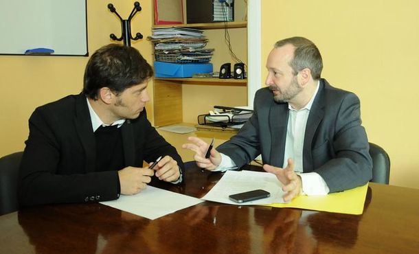 Kicillof fue a Clarín para discutir la readecuación del Grupo