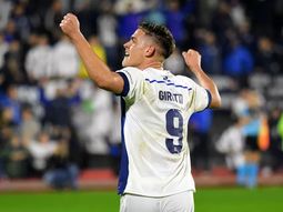 Con gol de Girotti, Talleres se impuso ante Colón y clasificó a octavos