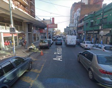 Un joven de 20 años murió tras caer de un quinto piso