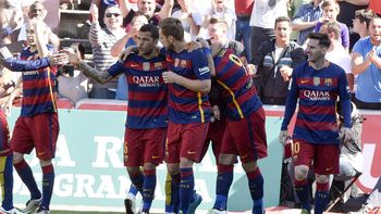 barcelona goleo al granada y es el bicampeon de la liga barcelona goleo al granada y es el bicampeon de la liga
