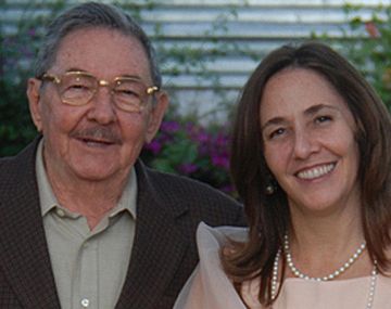 Mariela y Raul Castro