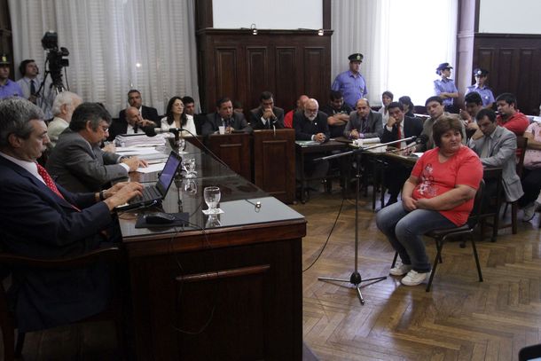 Pedirán el juicio político a los jueces que absolvieron a los imputados en el caso Verón