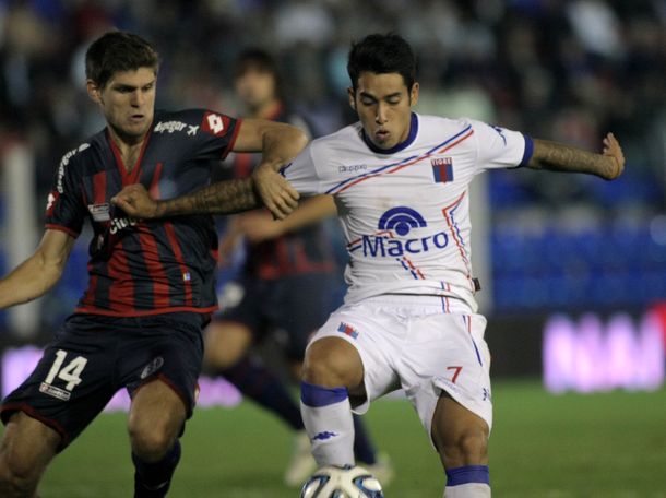 San Lorenzo rescató un empate ante Tigre pero no pudo acercarse al puntero Colón