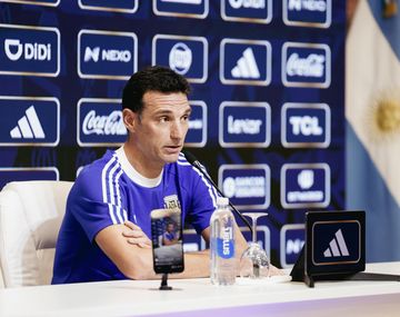 Scaloni en la previa ante Mauritania: Messi va a jugar los dos partidos para que disfruten