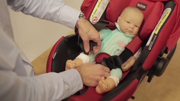 El sistema prende todas las alarmas ante un descuido