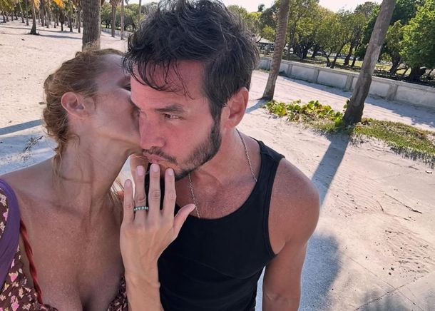 El emotivo anuncio de Julieta Prandi tras cinco años de relación con Emanuel Ortega: Estamos...