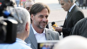 El presidente Luis Lacalle Pou viajará a la Argentina acompañado por el canciller Omar Paganini. El presidente Luis Lacalle Pou viajará a la Argentina acompañado por el canciller Omar Paganini.