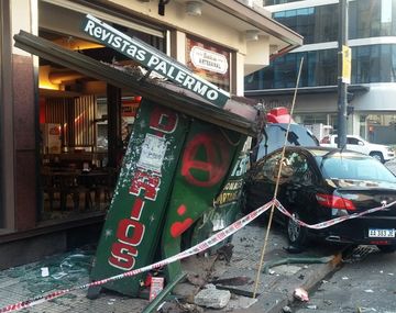 Choque en Corrientes y Callao. (Twitter: @nicolasmunafo)