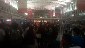 un conflicto gremial paraliza los vuelos internacionales de lan en ezeiza un conflicto gremial paraliza los vuelos internacionales de lan en ezeiza