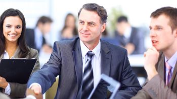 horoscopo: los signos que van a recibir una propuesta de trabajo increible horoscopo: los signos que van a recibir una propuesta de trabajo increible