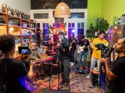 dillom revoluciono las redes sociales al cantar angel de los perdedores dillom revoluciono las redes sociales al cantar angel de los perdedores