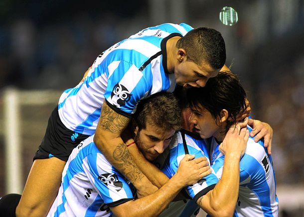 Tras el empate en Venezuela, Racing clasificó a octavos de la Libertadores