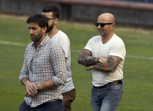 Sampaoli visitó la práctica de Racing