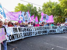 miles de mujeres marcharon en todo el pais por el 8m miles de mujeres marcharon en todo el pais por el 8m