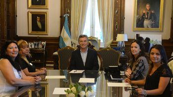 macri se reunio con las madres contra el paco macri se reunio con las madres contra el paco