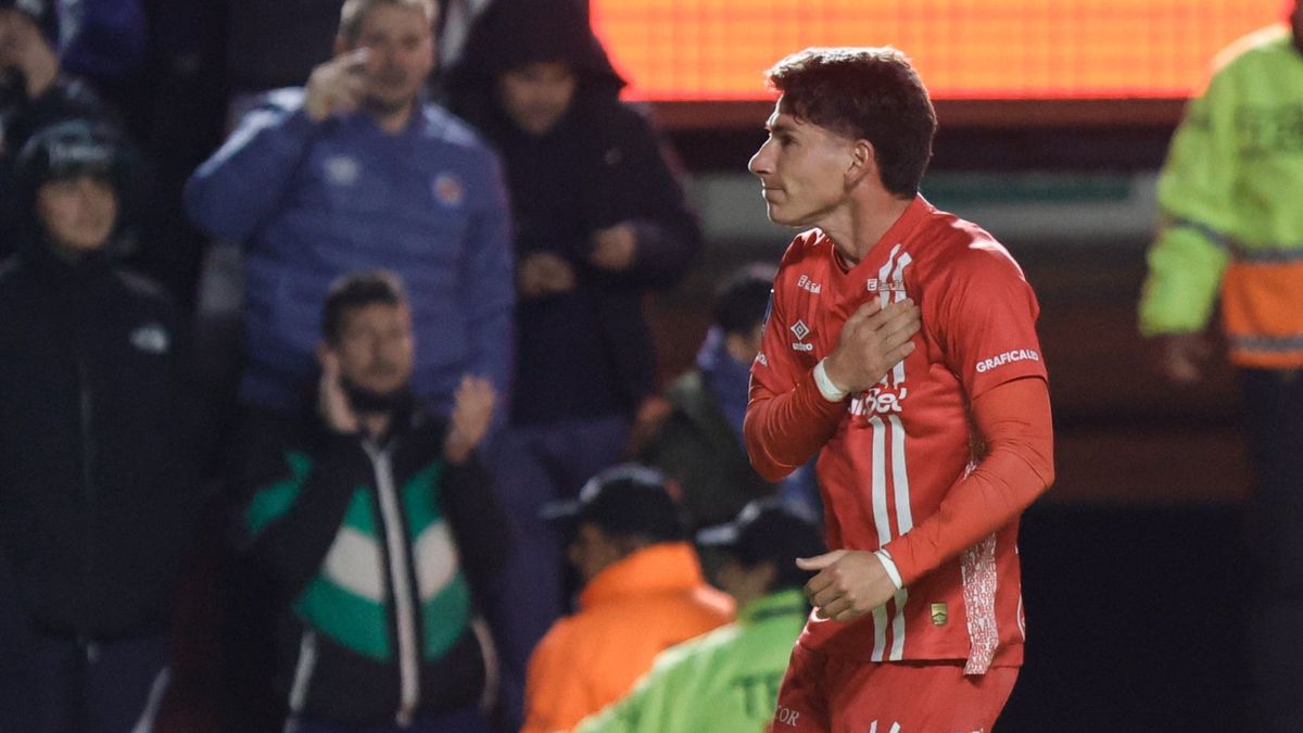 Argentinos Juniors venció a Lanús y es rival de Huracán