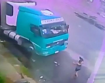 Brutal femicidio: golpeó a su novia y la mató tras atropellarla con su camión