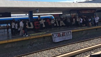 Homenaje a las víctimas de la tragedia de Once Homenaje a las víctimas de la tragedia de Once