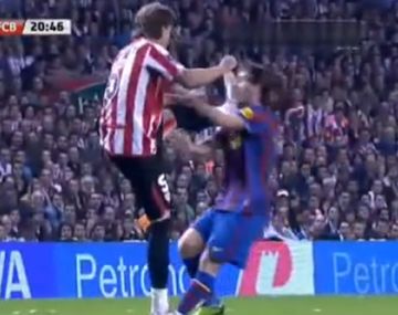 La brutal plancha del defensor venezolano