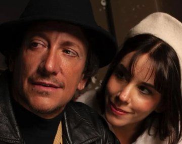 Tras blanquear su romance