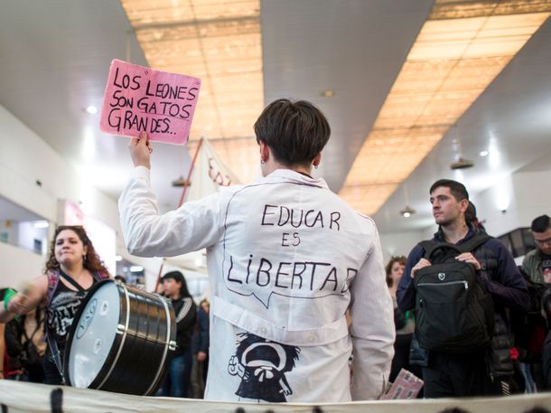 Nueva Marcha Federal Universitaria: este miércoles, estudiantes y docentes se manifiestaron frente al Congreso