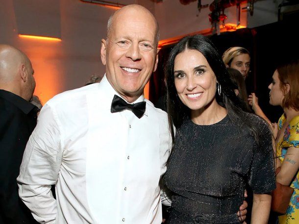 La mujer de Bruce Willis negó que Demi Moore viva con ellos