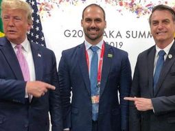 El hijo de Bolsonaro salió a respaldar a Trump y se puso una foto suya de perfil en Twitter