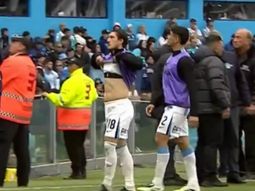 escandalo en racing: espino insulto y le mostro la panza a los hinchas tras el empate escandalo en racing: espino insulto y le mostro la panza a los hinchas tras el empate