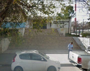 Denunciaron a profesor de educación física por acosar a una alumna de séptimo grado