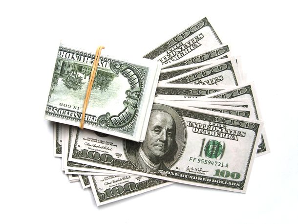 En una semana volátil, el dólar oficial subió tres centavos