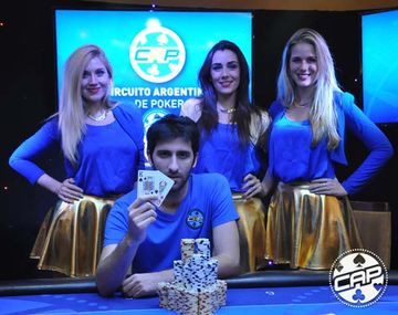 Carlos Leiva se consagró campeón del Circuito Argentino de Poker